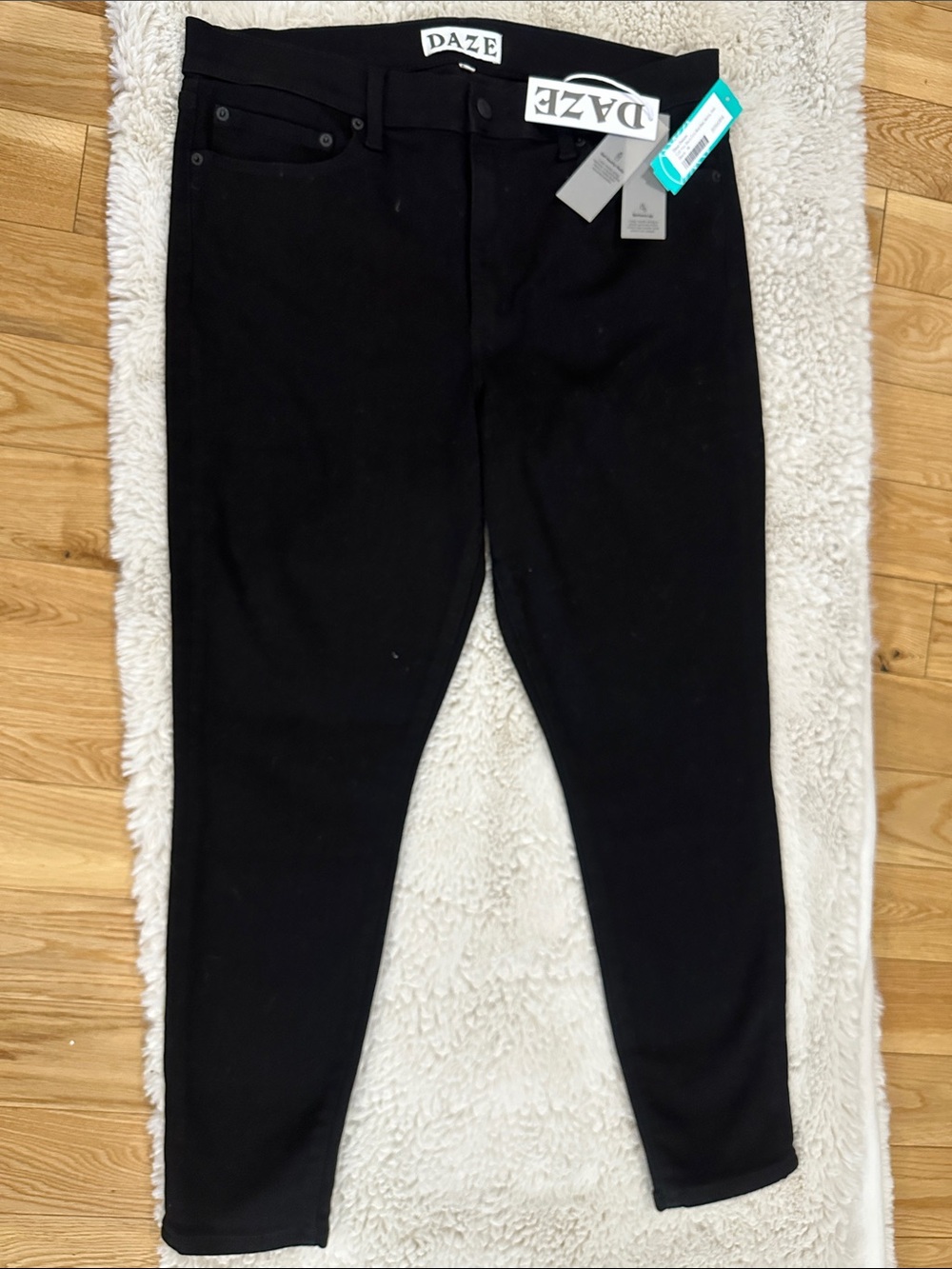 DAZE Women's Black High-Rise Skinny Pants